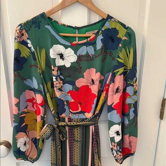 Floral Green Maxi Dress - Picture 10 of 13